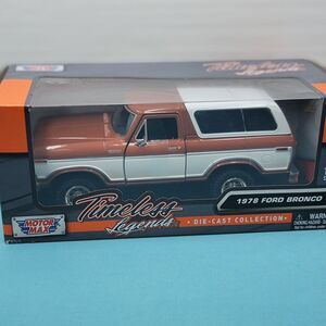MOTORMAX 1978 FORD BRONCO CUSTOM PICKUP TRUCK 1:24 Brown White 79374 NIB